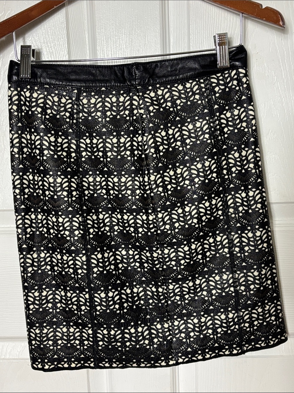 DROMe Black Leather Lace Overlay Pencil Skirt lined size small